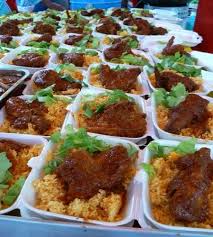 5 Kelebihan Berniaga Makanan